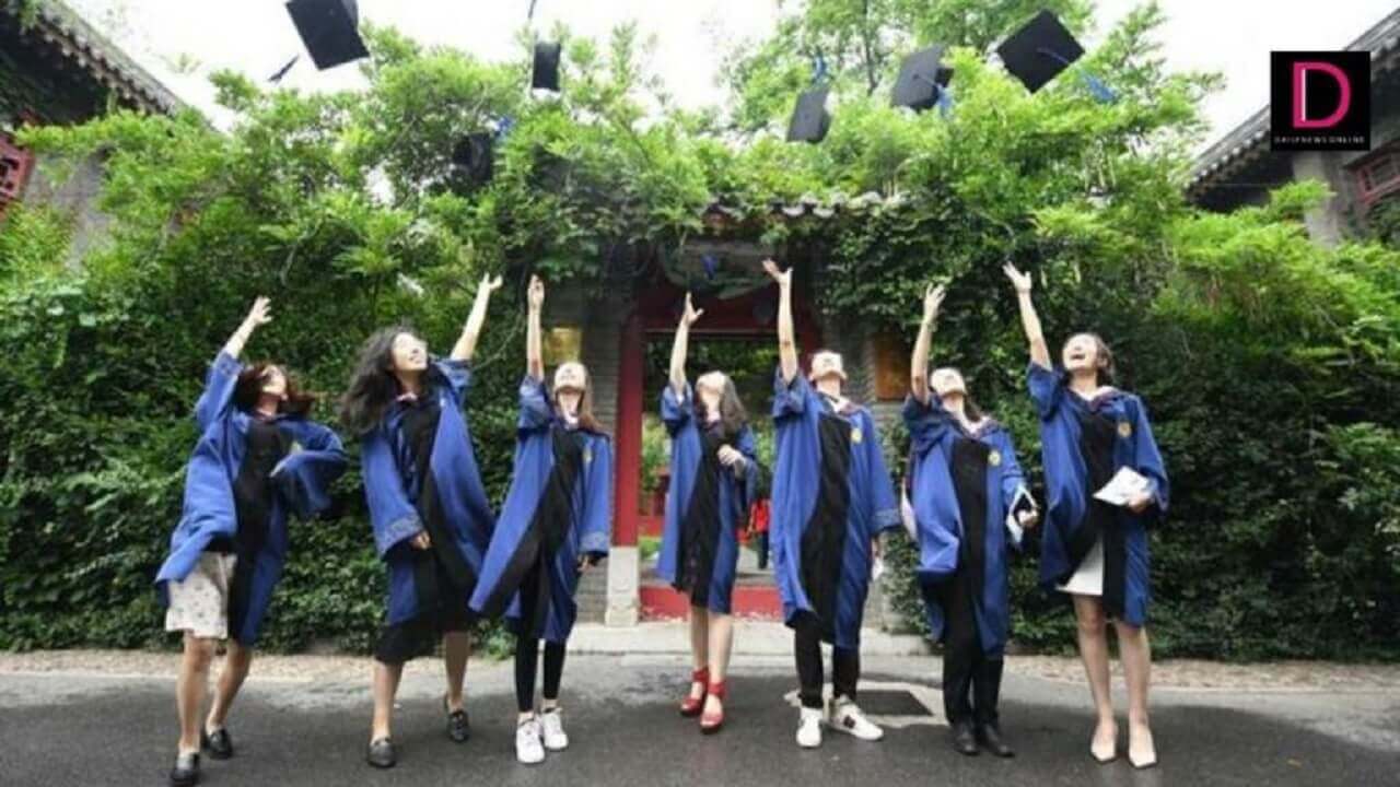 นักศึกษาจีน มองหา “งานมั่นคง” มากกว่า “งานยืดหยุ่น”